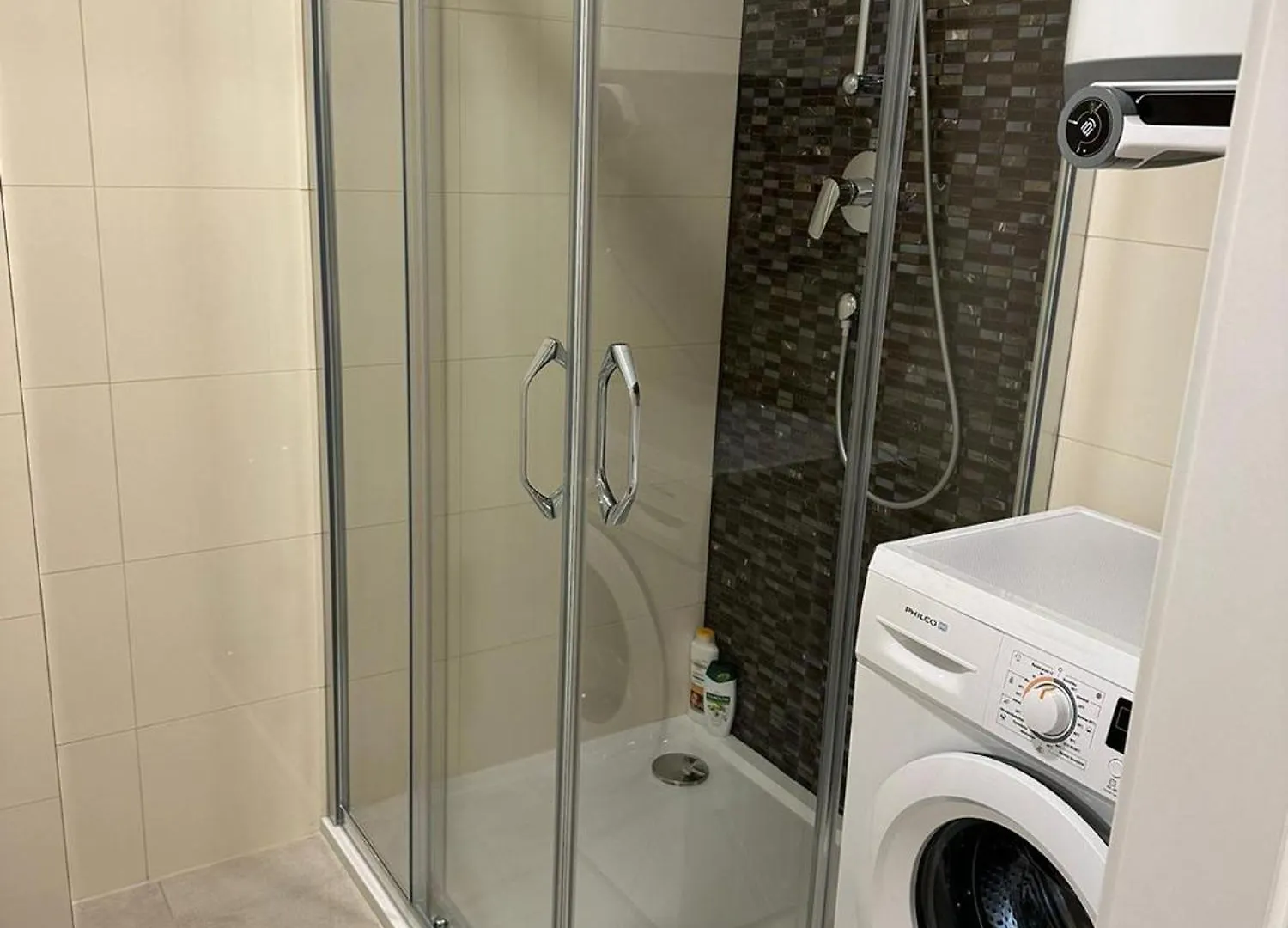 1 Bedroom Apartment At Prague 1 0*,